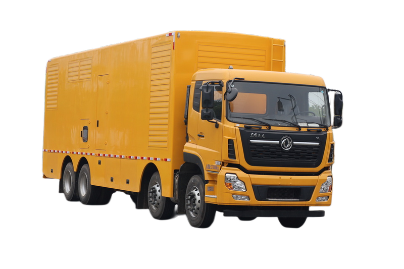 程力推出的500kwh移動儲能電源車 為現(xiàn)代社會的電力供應(yīng)問題提供了一種全新的解決方案。隨著經(jīng)濟(jì)的發(fā)展和需求的不斷增加，電力市場的供應(yīng)和使用永遠(yuǎn)是一個熱門話題。而程力推出的這一儲能車不僅解決了電力市場的需求問題，還充分發(fā)揮了新能源汽車的優(yōu)勢，成為了一款既高效，又可持續(xù)的產(chǎn)品。
