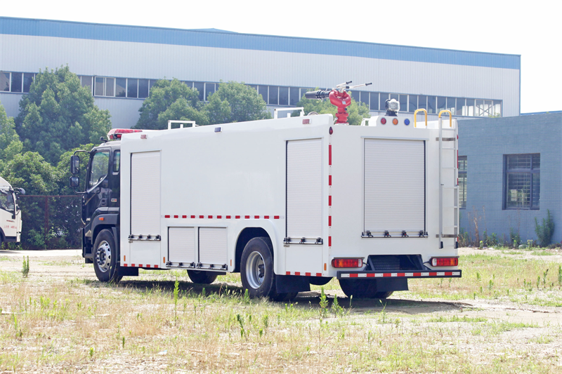 屯昌縣化學(xué)事故搶險救援消防車4S店_代理商電話
